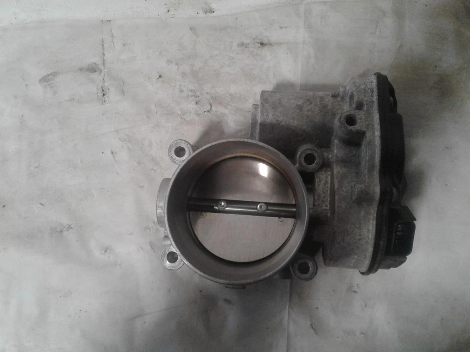 Used Fuel Injection Throttle Body fits: 2017 Ford Explorer Throttle Valve Assemb Foto 1 de 4