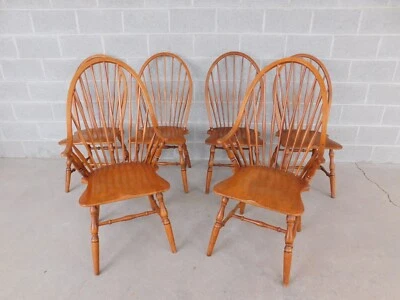 Sillas estilo Windsor con respaldo de arco - Juego de 6 Foto 1 de 4