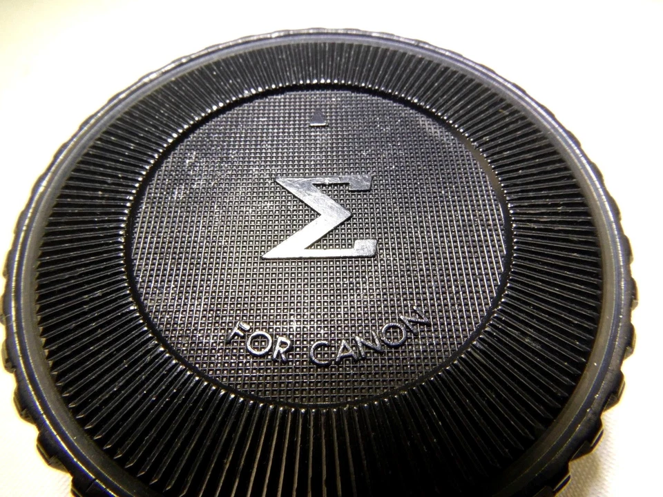 Sigma Rear lens cap for Canon FD FL manual focus Lenses - Image 1 of 4