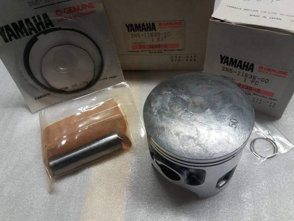 KIT PISTÓN YAMAHA ORIGINAL 2ª O/S para mx175 (2n5-11630-20-00) Foto 1 de 1