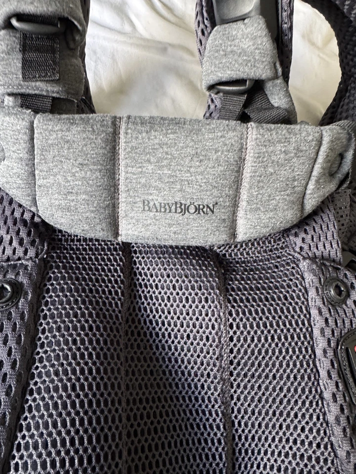Portabebés Bjorn Harmony - Antracita - Poco Uso Foto 1 de 3