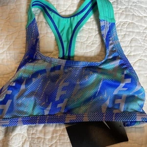 NIKE Girls Sports Bra Training Bra Size 8 Nike Swoosh NEW Green Blue - Picture 1 of 4
