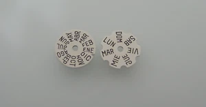 Record Geneve Datofix Day Disc Spanish + Month Disc, cal. 107C, 106C, NOS - Picture 1 of 5