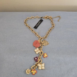 Neu Baby Phat goldfarbene Charm Halskette rosa Rose, Schmetterling, Floral, Blumen - Bild 1 von 11