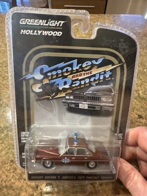GREENLIGHT HOLLYWOOD SMOKEY BANDIT SHERIF BUFORD T JUSTICES 1977 PONTIAC LEMANS - Image 1 of 2