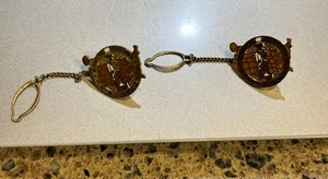 2 Vintage Jim Beam International Association of Bottle & Specialities Pins - Bild 1 von 6