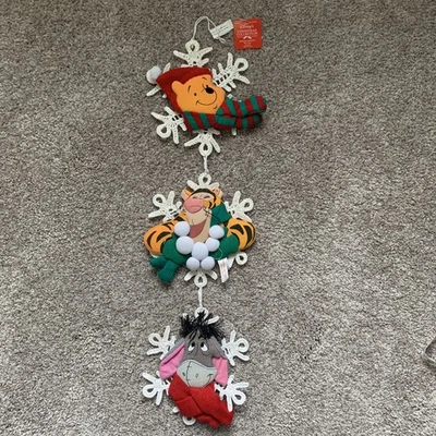 Nuevo con etiquetas Tapete de vacaciones colgante vintage Disney copo de nieve Eeyore Tigger Winnie Pooh Foto 1 de 4