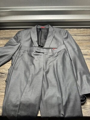 Traje John Varvatos Hombre 2 Botones Gris Rayas • 42R | Pantalones 32x26 Foto 1 de 4