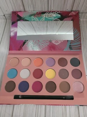 Santee Nature Eyeshadow Palette 18 Colors - Image 1 of 4