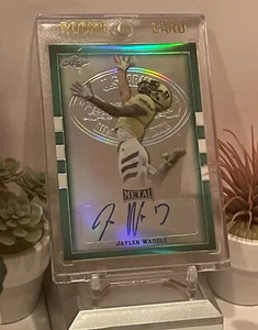 ๐๐ฅ2018 JAYLEN WADDLE RC ROOKIE 7/10 SSP CARD LEAF METAL DRAFT BAJW3 AUTO - Picture 1 of 5
