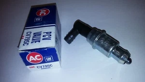 Genuine # CV795C AC Delco NOS NEW PCV VALVE GM #8996086 in Vintage box! - Picture 1 of 3