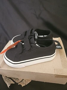 Neu mit Karton Wonder Nation Kinder Größe 8 schwarz Sneaker - Bild 1 von 5