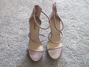 Bebe Women's Berdine G 3 Strap Pink Glitter Sandal Pump, Zip Heel, Size 7.5, VGC - Picture 1 of 7