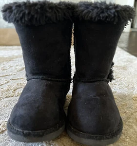 Black Boots Size 6 Toddler Girl's Winter Warm  Plush Faux Fur - Picture 1 of 5