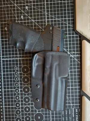 Funda Blade Tech HK USP tamaño completo/compacta OWB .45 ACP/ .40 Foto 1 de 3