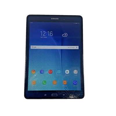 Samsung Galaxy Tab A 9.7 2015 SM-T555 Black Unlocked 16GB Smashed Screen 726 - Image 1 of 4