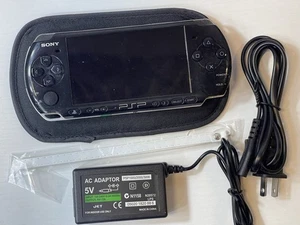 Sony PSP 3000 Negro PlayStation Portátil - Imagen 1 de 3