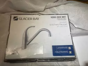 Grifo de cocina estándar de una sola manija Glacier Bay HD67559-0A08D2 Builders en Sta - Imagen 1 de 6