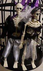 Unico Sposo Sposo Scheletro Halloween Giorno dei Morti Ornamenti Set Bara - Foto 1 di 10