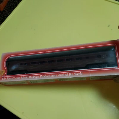 Coche de pasajeros IHC Streamline Coach Pennsylvania PRR #4001 escala HO Foto 1 de 2