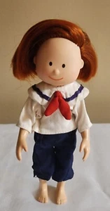 Bambola vintage Madeline Eden 8" posabile con vestito navi Ahoy Sailor usata in ottime condizioni.        - Foto 1 di 11