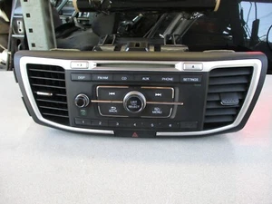 HONDA ACCORD RADIO RECEIVER UNIT 2013-2015, USED, 39100T2AA302 - Bild 1 von 11