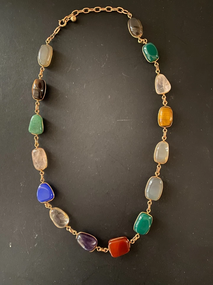 Ancien COLLIER  orné de 15 Pierres naturelles sur monture en plaqué Or laminé - Photo 1/4