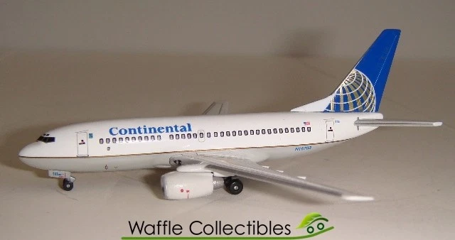 Самолет 1:400 Dragon Wings Continental Airlines B 737-700 N16703 3371 55234 - Изображение 1 из 1