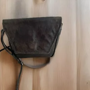 Handtasche Umhängetasche Damen Echt Leder Schwarz / Braun Klein Alt - Bild 1 von 9