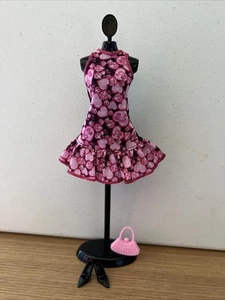 Lotto vestiti bambola moda 11,5" - Foto 1 di 1