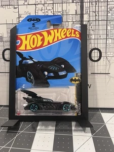 Hot Wheels Batmobile Batman Forever Treasure Hunt Diecast Car With Display Stand - Picture 1 of 2