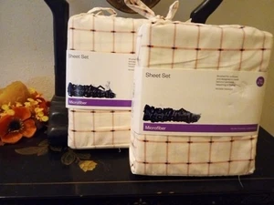 Room Essentials Microfiber Sheet Set - Twin/XL Twin. Set Of 2 - NEW - Picture 1 of 3