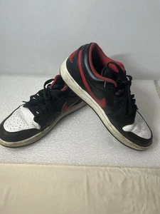 Air Jordan 1 Bajo Negro Rojo Blanco Hombre Talla 9.5 Usado - Imagen 1 de 10