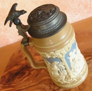 Alter antiker Mettlach 812 Villeroy & Boch Bierkrug 1 L Zinndeckel Jagd Jäger - Picture 1 of 13