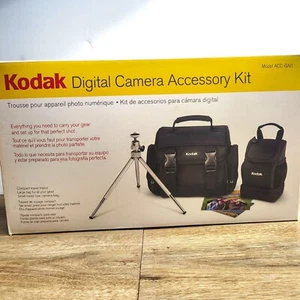 Kodak Digital Camera Bag Tripod Kit Model ACC-GN1 Travel - Picture 1 of 13