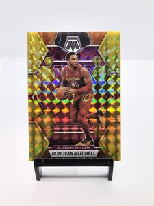 2022-23 Panini Mosaic Donovan Mitchell Reactive Yellow Cleveland Cavaliers #5