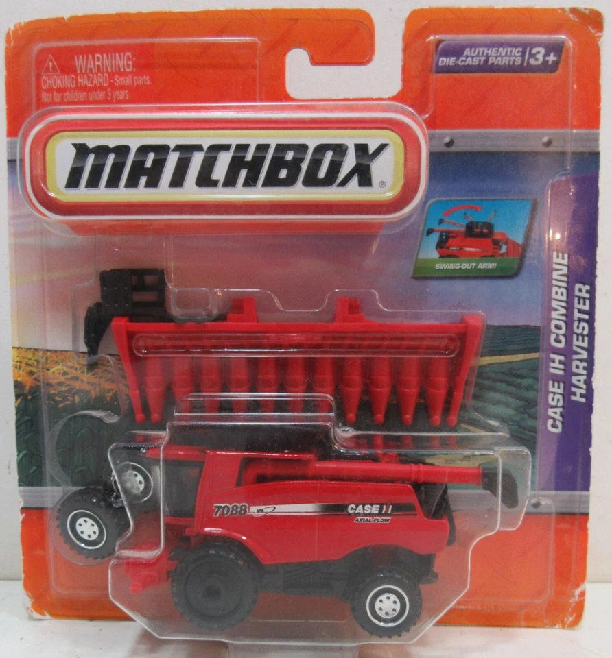 Matchbox Case IH Combine Harvester 7088 - Image 1 of 2