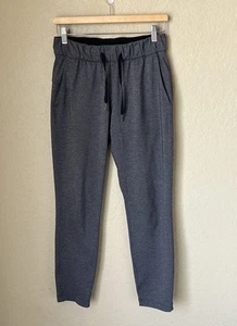 Lululemon Grey On The Fly Crop Pant - Picture 1 of 7