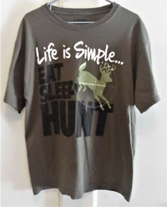 LIFE IS SIMPLE EAT SLEEP & HUNT Lifestyle Classics Men's Graphic T-Shirt Cotton - Picture 1 of 9