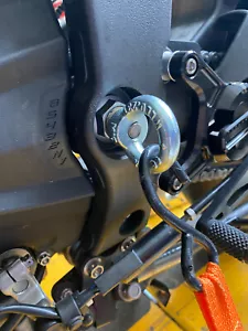 STREET TRIPLE 765 Tie Down EYE BOLT swingarm Contactless Strap TRACK RACE DAY - Picture 1 of 13