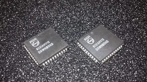 2pcs. 8031AHV1S 8031 PLCC48  - Picture 1 of 1