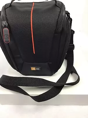 Case Logic SLB Camara Bag Case DCB-304 Compact  Case Black - Image 1 of 4