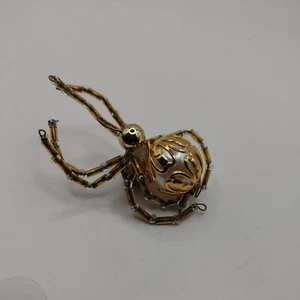  VTG Tie Tack Gold- Tone Spider IMITATION Pearl - Picture 1 of 8