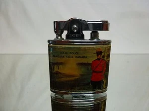 VINTAGE JAPAN 1955 MADISON LIGHTER - MOUNTIE CANADA NIAGARA FALLS OTTAWA - L16.5 - Picture 1 of 5