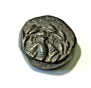 Antigua moneda griega Jonia Éfeso AE Asia Menor 202-133 a.C. Uvas de ciervo de abeja - Imagen 1 de 10