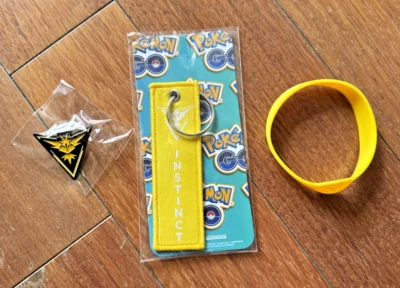 Exclusive Pokemon Go Fest 2025 Jersey City New Instict LOT pin Wristband Tag - Image 1 of 4