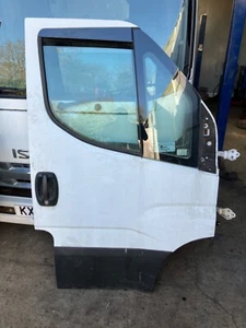Iveco Daily Drivers Side Front Door Finished in white Complete 2015 - Picture 1 of 2