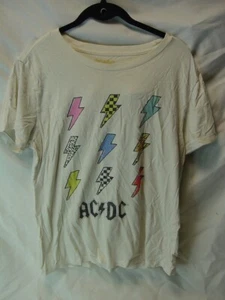 AC/DC TSHIRT SHIRT - MEN'S SIZE MEDIUM - Picture 1 of 3
