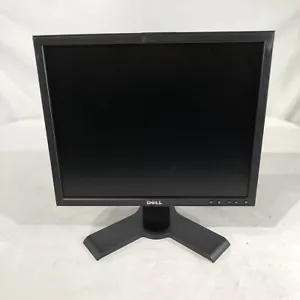 Dell 19" P190st LCD Monitor w/ Adjustable Height Swivel Base - Picture 1 of 10