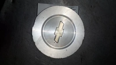 *PEELING* Tapa central de rueda de Trailblazer EXT 6966214 2006 Foto 1 de 4